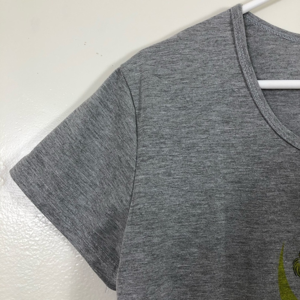 ✨Sailor Moon Graphic Short Sleeve Top✨ - Picture 2 of 4